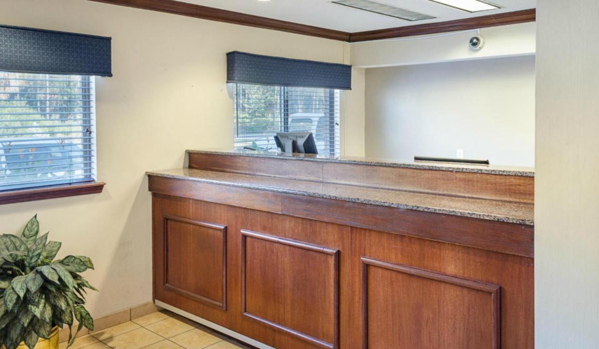 Siegel Select Gautier Motel Bagian luar foto